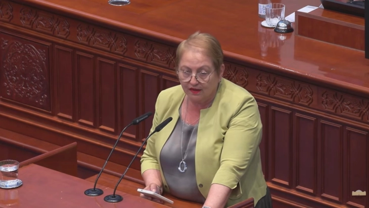 Јаневска: Бројот на ученици е намален, но сите наставници ќе ги задржат работните места