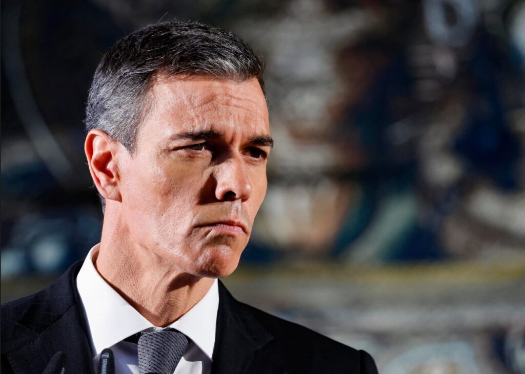Шпанскиот премиер Санчез е на јажиња по скандалите за корупција
