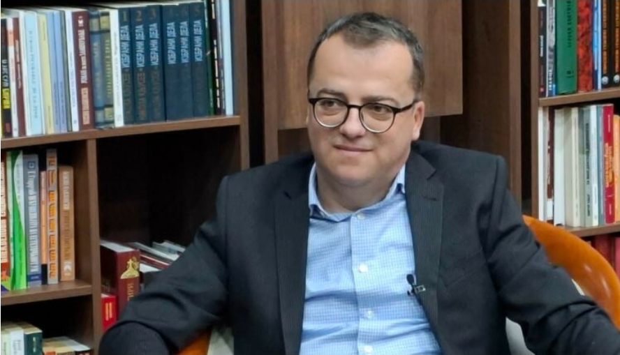 Проф. Бауш: Со овие владини институции, администрација, нашата економија не може да генерира повеќе од 4% економски раст