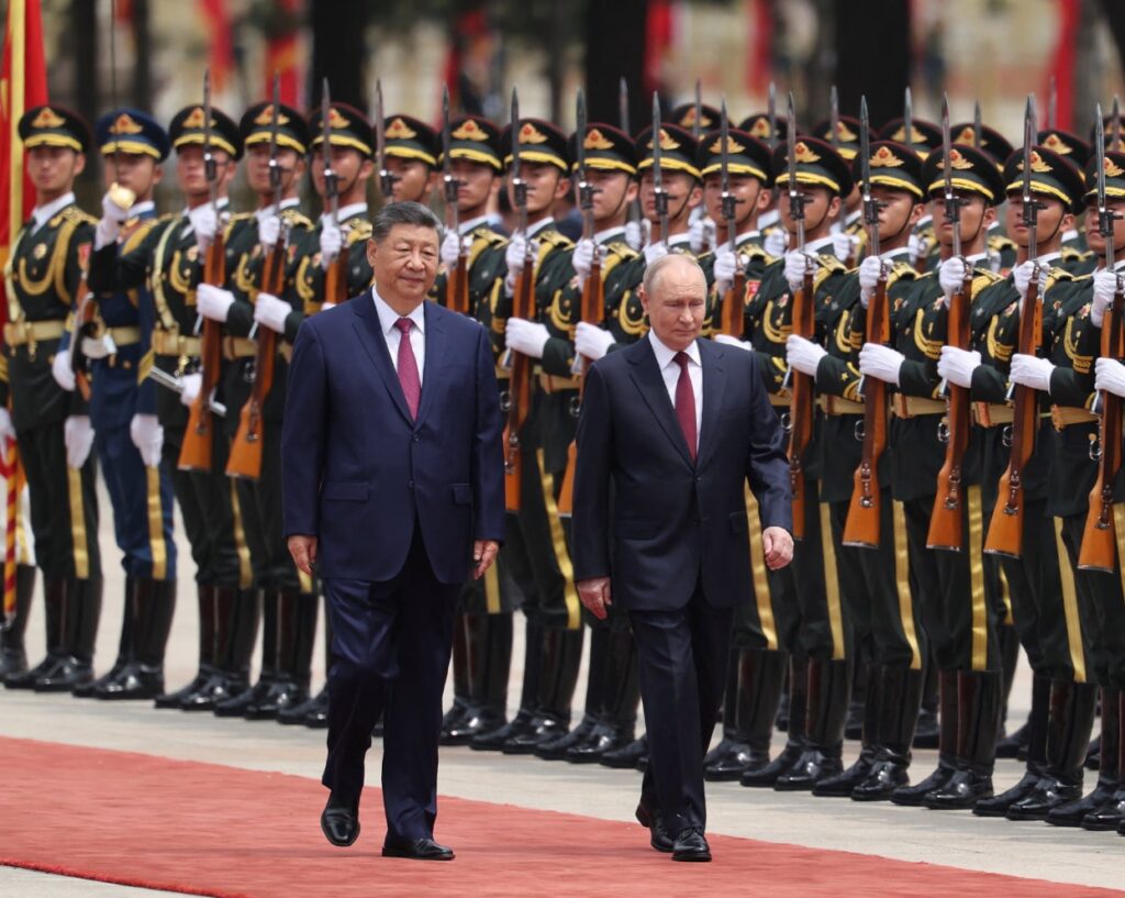Ши го пречека Путин со голема помпа