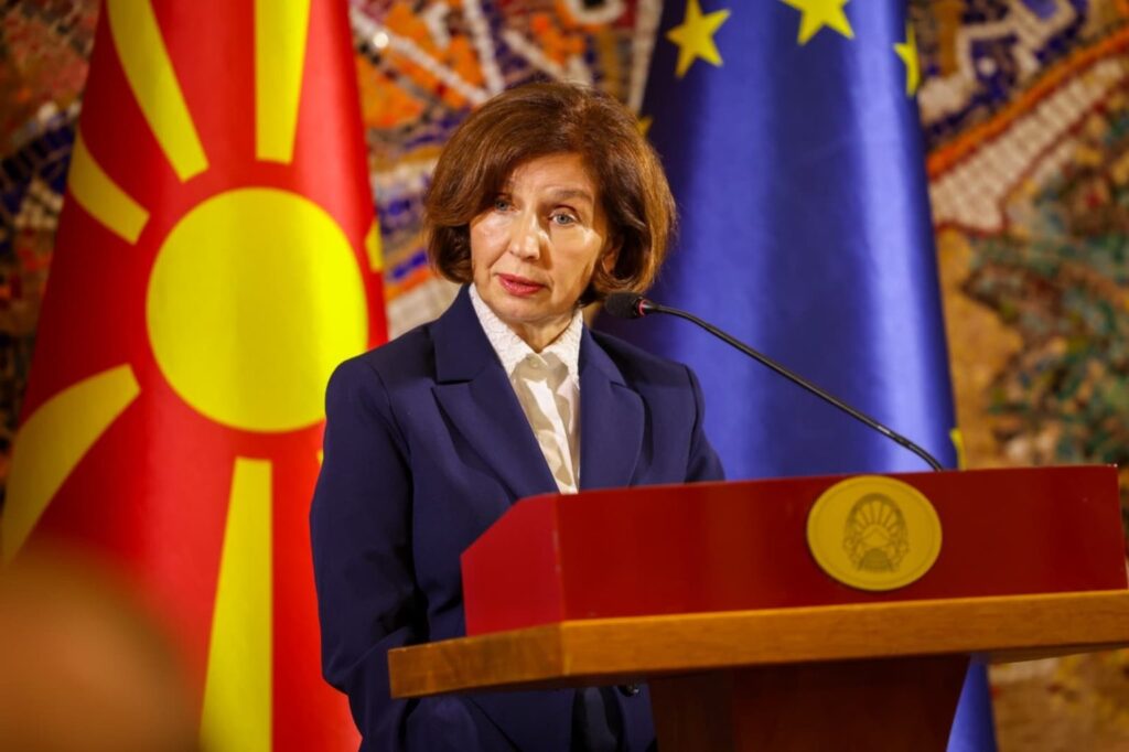 Честитка од претседателката за Курбан бајрам: Само преку разбирање, различностите можат да бидат предност