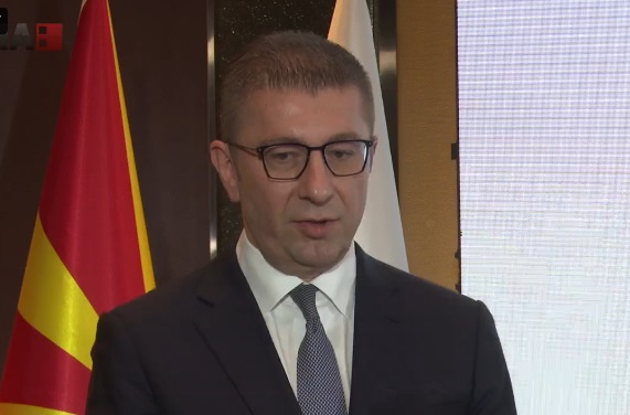 МОЖЕ НЕКОЈ ДА СЕ ИСМЕВА АМА СЕГА СМЕ ВО ПРВИТЕ ТРИ ЗЕМЈИ ВО ЕВРОПА ПО РАСТ НА БДП, РЕЧЕ МИЦКОСКИ