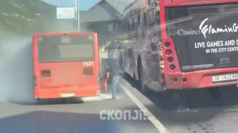 Летото ги открива старите проблеми на ЈСП: Автобуси се расипуваат и чадат низ Скопје