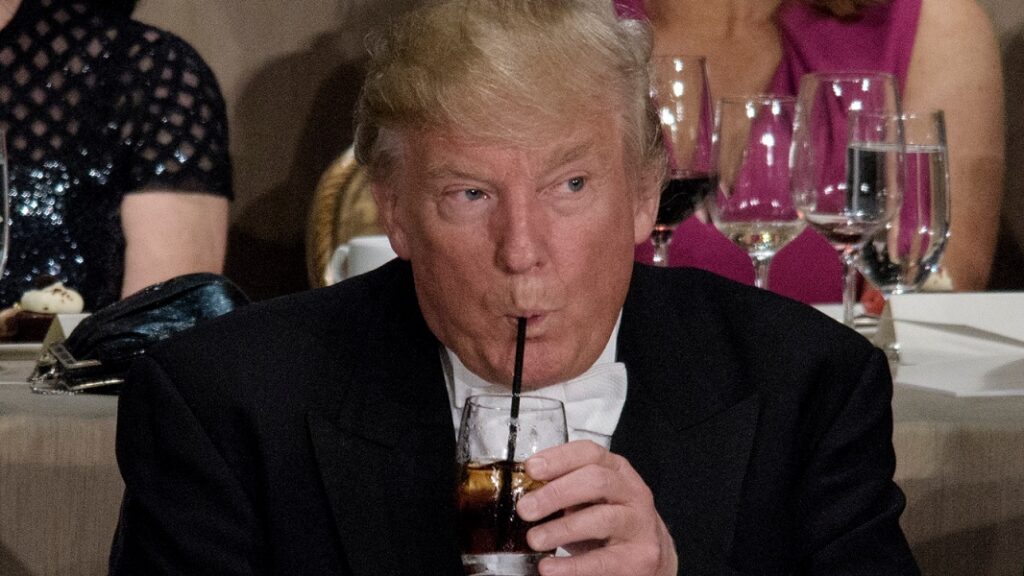 Во последните три месеци, Трамп најмалку 37 пати тврдеше дека договорот со Иран е блиску – од него ни трага